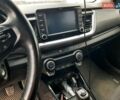 Жовтий Кіа Stonic, об'ємом двигуна 1.37 л та пробігом 93 тис. км за 16900 $, фото 6 на Automoto.ua