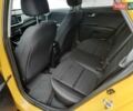 Жовтий Кіа Stonic, об'ємом двигуна 1.37 л та пробігом 93 тис. км за 16900 $, фото 3 на Automoto.ua