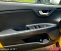 Жовтий Кіа Stonic, об'ємом двигуна 1.4 л та пробігом 93 тис. км за 16900 $, фото 6 на Automoto.ua