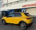 Желтый Киа Stonic, объемом двигателя 1.37 л и пробегом 106 тыс. км за 16600 $, фото 3 на Automoto.ua