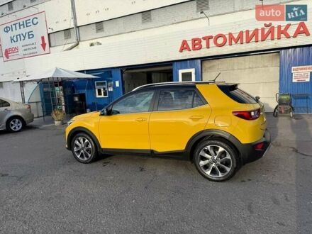 Киа Stonic 2020 в Киеве на Automoto.ua Желтый Киа Stonic, объемом двигателя 1.37 л и пробегом 106 тыс. км за 16600 $, фото 1 на Automoto.ua