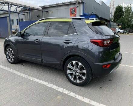 Сірий Кіа Stonic, об'ємом двигуна 1.4 л та пробігом 48 тис. км за 15800 $, фото 9 на Automoto.ua