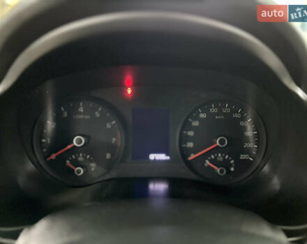 Серый Киа Stonic, объемом двигателя 1.4 л и пробегом 137 тыс. км за 11850 $, фото 72 на Automoto.ua