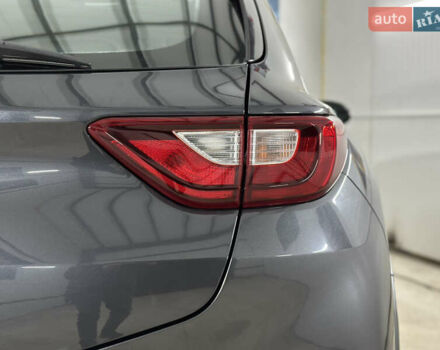 Серый Киа Stonic, объемом двигателя 1.4 л и пробегом 137 тыс. км за 11850 $, фото 53 на Automoto.ua