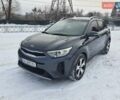 Серый Киа Stonic, объемом двигателя 1.58 л и пробегом 148 тыс. км за 15200 $, фото 1 на Automoto.ua