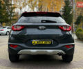 Серый Киа Stonic, объемом двигателя 1.37 л и пробегом 83 тыс. км за 18500 $, фото 5 на Automoto.ua