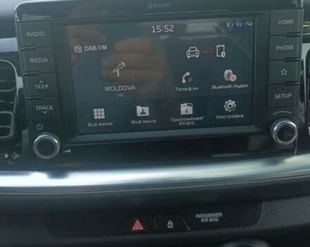 Серый Киа Stonic, объемом двигателя 1.4 л и пробегом 135 тыс. км за 16200 $, фото 2 на Automoto.ua