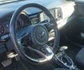 Серый Киа Stonic, объемом двигателя 1.4 л и пробегом 135 тыс. км за 16200 $, фото 13 на Automoto.ua