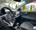 Серый Киа Stonic, объемом двигателя 1.37 л и пробегом 83 тыс. км за 18500 $, фото 9 на Automoto.ua