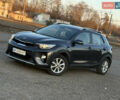 Сірий Кіа Stonic, об'ємом двигуна 1.4 л та пробігом 67 тис. км за 16850 $, фото 1 на Automoto.ua