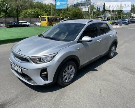 Сірий Кіа Stonic, об'ємом двигуна 1 л та пробігом 37 тис. км за 18700 $, фото 1 на Automoto.ua