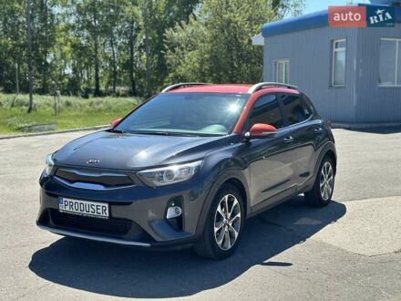 Киа Stonic 2020 в Лебедине на Automoto.ua Серый Киа Stonic, объемом двигателя 1.37 л и пробегом 57 тыс. км за 19500 $, фото 1 на Automoto.ua