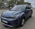 Синий Киа Stonic, объемом двигателя 1.6 л и пробегом 130 тыс. км за 15300 $, фото 2 на Automoto.ua