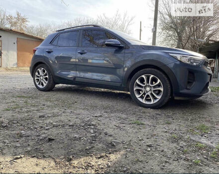 Синій Кіа Stonic, об'ємом двигуна 1.6 л та пробігом 200 тис. км за 14500 $, фото 1 на Automoto.ua