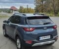 Синий Киа Stonic, объемом двигателя 1.6 л и пробегом 130 тыс. км за 15300 $, фото 3 на Automoto.ua