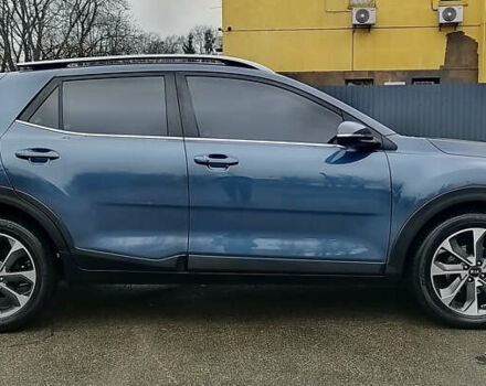 Синий Киа Stonic, объемом двигателя 1.6 л и пробегом 144 тыс. км за 15955 $, фото 10 на Automoto.ua