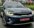 Синий Киа Stonic, объемом двигателя 1.6 л и пробегом 144 тыс. км за 15955 $, фото 1 на Automoto.ua
