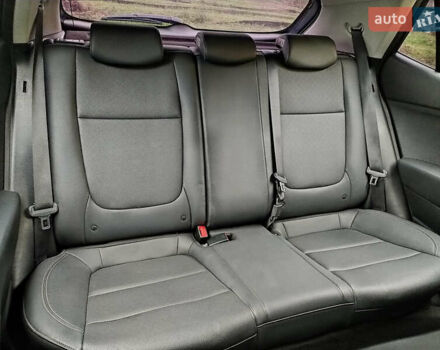 Синий Киа Stonic, объемом двигателя 1.6 л и пробегом 144 тыс. км за 15955 $, фото 16 на Automoto.ua