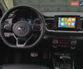 Синий Киа Stonic, объемом двигателя 1.6 л и пробегом 144 тыс. км за 15955 $, фото 18 на Automoto.ua