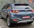Синий Киа Stonic, объемом двигателя 1.6 л и пробегом 144 тыс. км за 15955 $, фото 6 на Automoto.ua