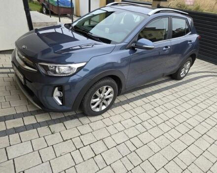 Синій Кіа Stonic, об'ємом двигуна 0 л та пробігом 42 тис. км за 17992 $, фото 1 на Automoto.ua