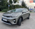Зеленый Киа Stonic, объемом двигателя 1.37 л и пробегом 117 тыс. км за 12750 $, фото 17 на Automoto.ua