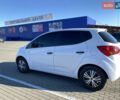 Белый Киа Венга, объемом двигателя 1.4 л и пробегом 217 тыс. км за 5700 $, фото 4 на Automoto.ua