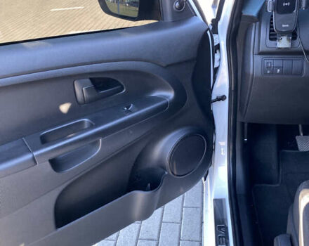 Белый Киа Венга, объемом двигателя 1.4 л и пробегом 217 тыс. км за 5700 $, фото 21 на Automoto.ua