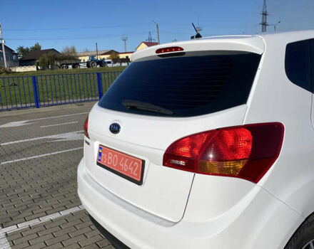 Белый Киа Венга, объемом двигателя 1.4 л и пробегом 217 тыс. км за 5700 $, фото 10 на Automoto.ua