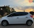 Білий Кіа Венга, об'ємом двигуна 1.4 л та пробігом 108 тис. км за 6299 $, фото 29 на Automoto.ua