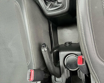 Білий Кіа Венга, об'ємом двигуна 1.4 л та пробігом 176 тис. км за 5400 $, фото 36 на Automoto.ua