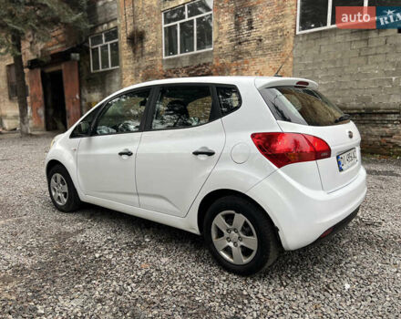 Білий Кіа Венга, об'ємом двигуна 1.4 л та пробігом 176 тис. км за 5400 $, фото 17 на Automoto.ua