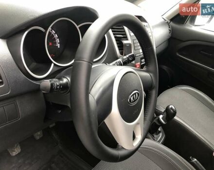 Білий Кіа Венга, об'ємом двигуна 1.4 л та пробігом 175 тис. км за 6300 $, фото 41 на Automoto.ua