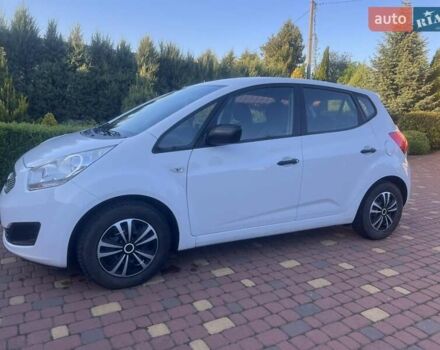 Белый Киа Венга, объемом двигателя 1.4 л и пробегом 212 тыс. км за 5100 $, фото 3 на Automoto.ua