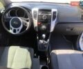 Білий Кіа Венга, об'ємом двигуна 1.59 л та пробігом 168 тис. км за 7800 $, фото 11 на Automoto.ua