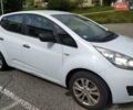 Белый Киа Венга, объемом двигателя 1.4 л и пробегом 175 тыс. км за 5600 $, фото 10 на Automoto.ua