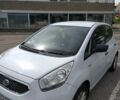 Белый Киа Венга, объемом двигателя 1.4 л и пробегом 175 тыс. км за 5600 $, фото 1 на Automoto.ua