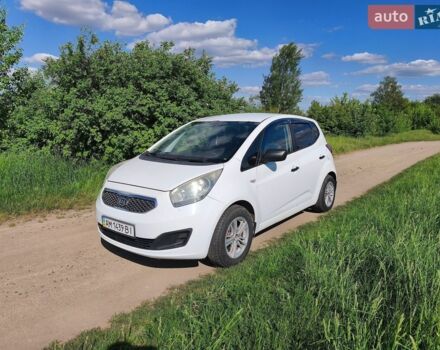 Белый Киа Венга, объемом двигателя 1.4 л и пробегом 160 тыс. км за 6300 $, фото 1 на Automoto.ua