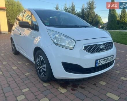Белый Киа Венга, объемом двигателя 1.4 л и пробегом 212 тыс. км за 5100 $, фото 1 на Automoto.ua