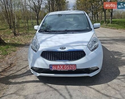 Белый Киа Венга, объемом двигателя 1.4 л и пробегом 150 тыс. км за 10700 $, фото 1 на Automoto.ua