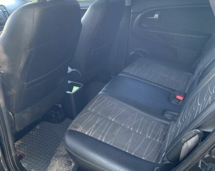 Черный Киа Венга, объемом двигателя 1.6 л и пробегом 400 тыс. км за 6500 $, фото 13 на Automoto.ua