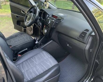 Кіа Венга 2010 у Миколаєві на Automoto.ua Чорний Кіа Венга, об'ємом двигуна 1.6 л та пробігом 400 тис. км за 6800 $, фото 8 на Automoto.ua