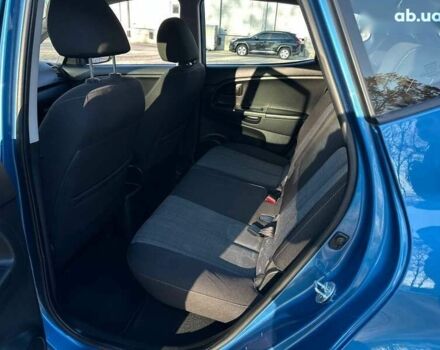 Киа Венга, объемом двигателя 1.6 л и пробегом 210 тыс. км за 5990 $, фото 19 на Automoto.ua