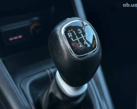 Киа Венга, объемом двигателя 1.6 л и пробегом 210 тыс. км за 5990 $, фото 9 на Automoto.ua