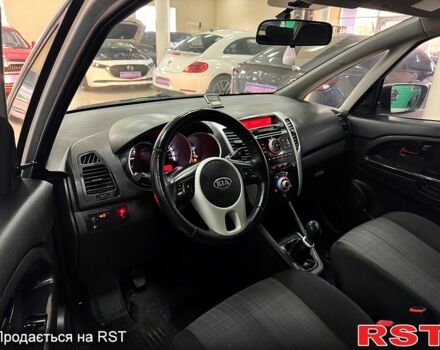 Сірий Кіа Венга, об'ємом двигуна 1.4 л та пробігом 139 тис. км за 5900 $, фото 9 на Automoto.ua