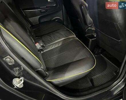 Серый Киа Венга, объемом двигателя 1.59 л и пробегом 209 тыс. км за 7800 $, фото 13 на Automoto.ua