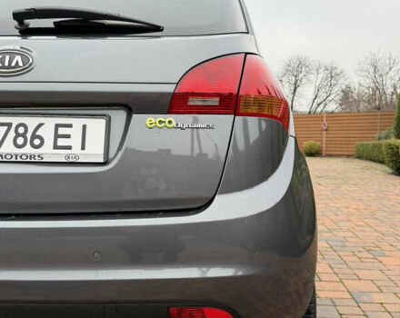 Сірий Кіа Венга, об'ємом двигуна 1.4 л та пробігом 157 тис. км за 6900 $, фото 13 на Automoto.ua