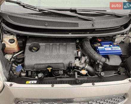 Серый Киа Венга, объемом двигателя 1.4 л и пробегом 314 тыс. км за 6400 $, фото 11 на Automoto.ua