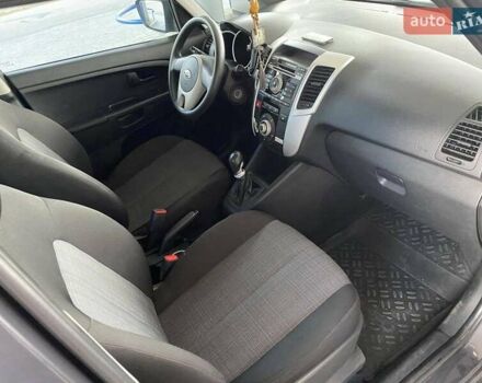 Сірий Кіа Венга, об'ємом двигуна 1.4 л та пробігом 132 тис. км за 8300 $, фото 26 на Automoto.ua