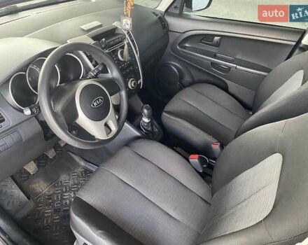 Сірий Кіа Венга, об'ємом двигуна 1.4 л та пробігом 132 тис. км за 8300 $, фото 20 на Automoto.ua